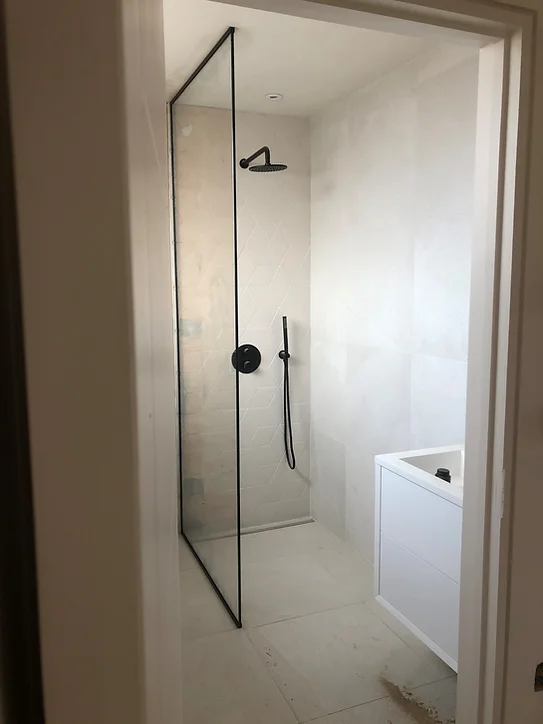 Shower Screen Installation Example 13